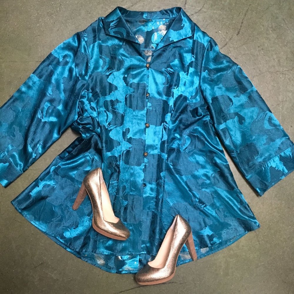 Rising Phoenix Teal 3/4 Sleeve Silky Patterned Blouse Size 1X